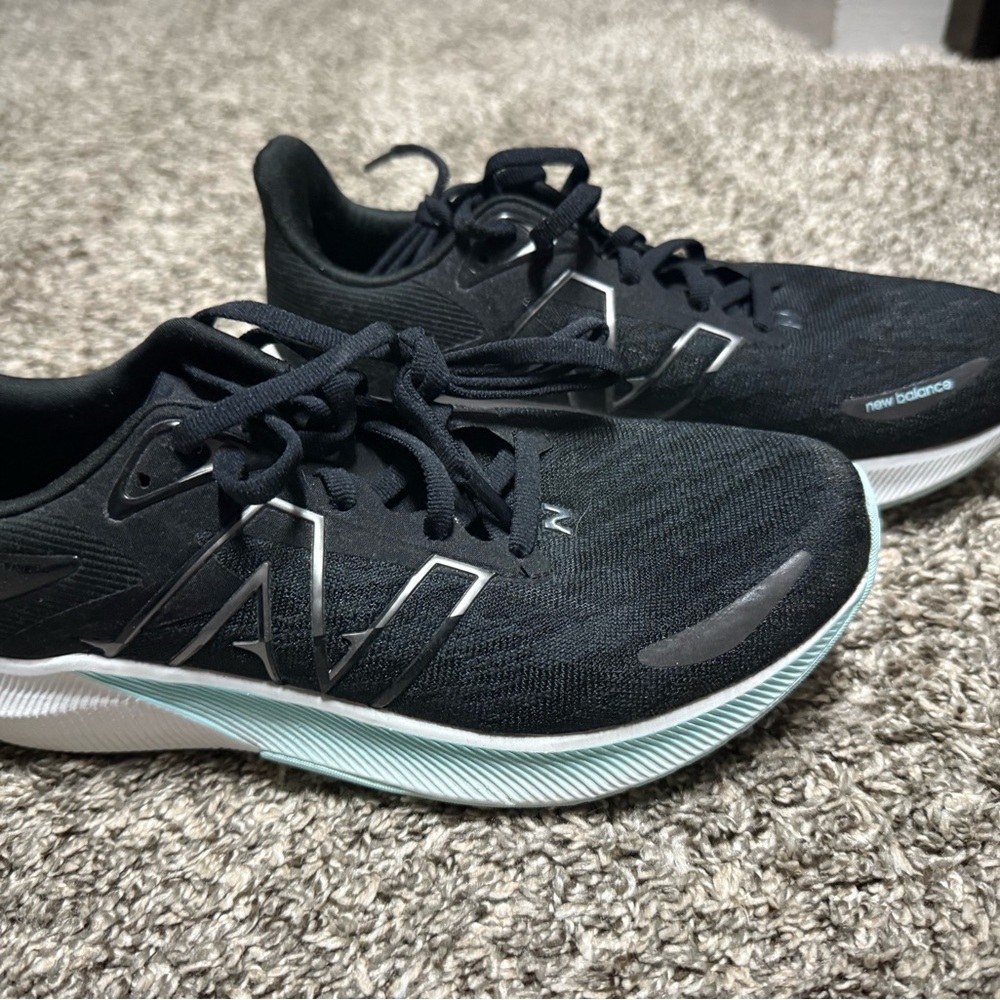 New Balance Black and Teal Athletic Shoes Fuelcell